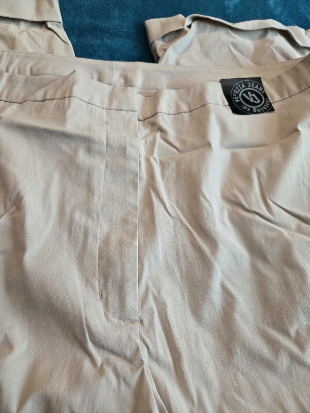 NWT Lane Bryant Beige Tailored Crop Pants Sz 28